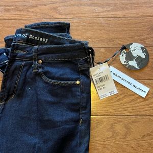 Articles of Society Classic Skinny Jean. size 25 NWT